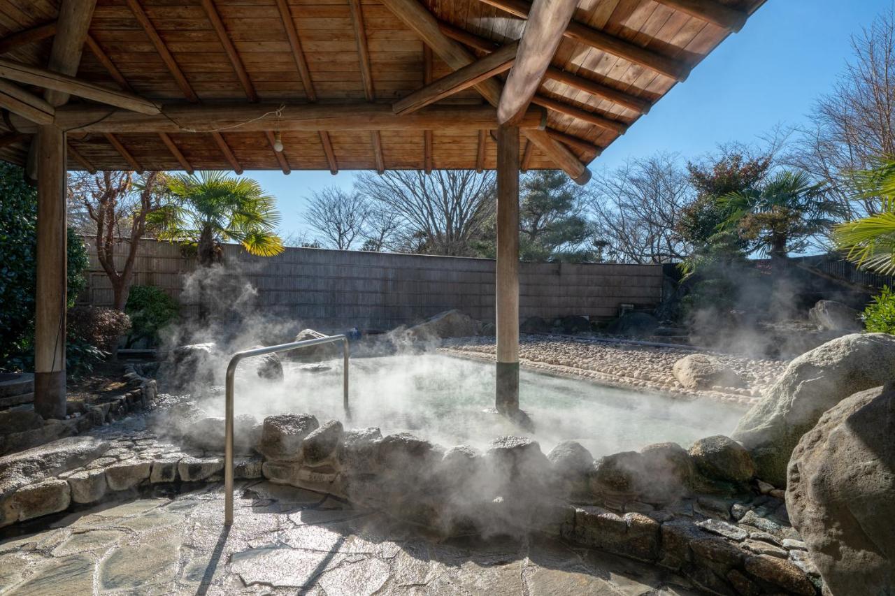 Sakuyama Kitsuregawa Country Club & Bihada Onsen Hotel Kitsuregawa المظهر الخارجي الصورة